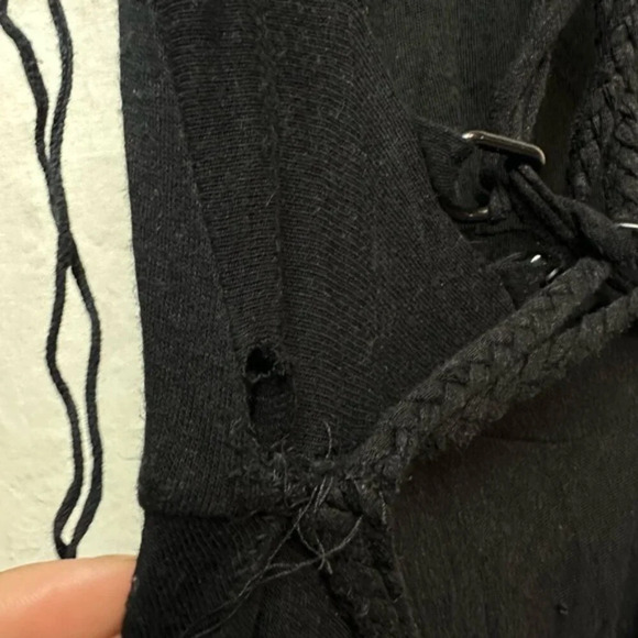 Black Dress - Picture 5 of 5